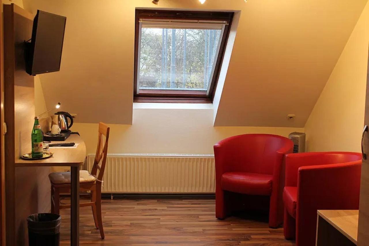 La Maison City-Messe-Arena Hotel Boardinghouse - Kontaktloser Self Check-In Kolonia Zewnętrze zdjęcie