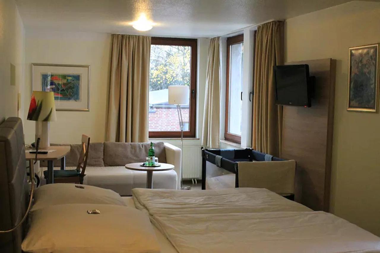 La Maison City-Messe-Arena Hotel Boardinghouse - Kontaktloser Self Check-In Kolonia Zewnętrze zdjęcie